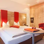 Talhof Garni&more In Wangle Bei Hotel 4*