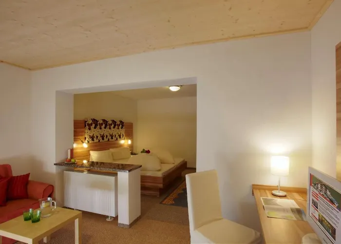 Talhof Garni&more In Waengle Bei Otel Reutte